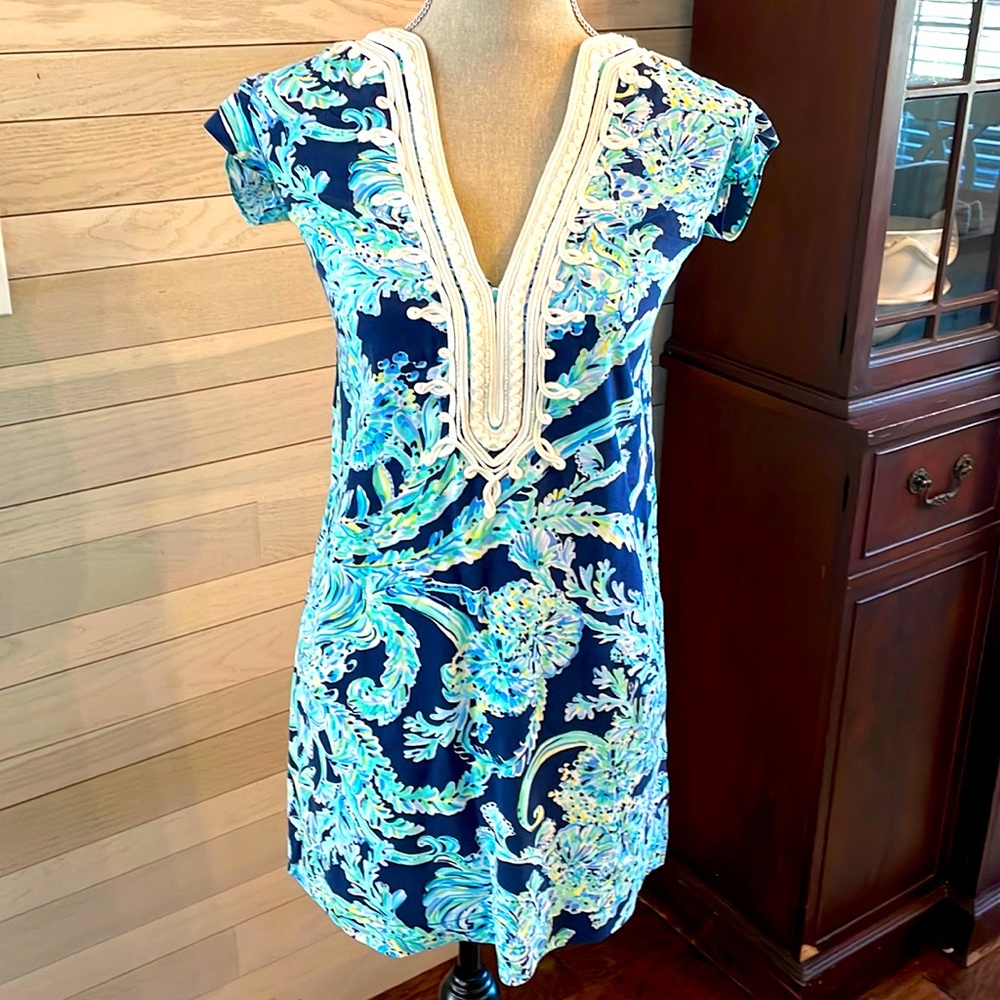 Shift dress